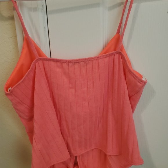 Tanktop - Picture 2 of 2